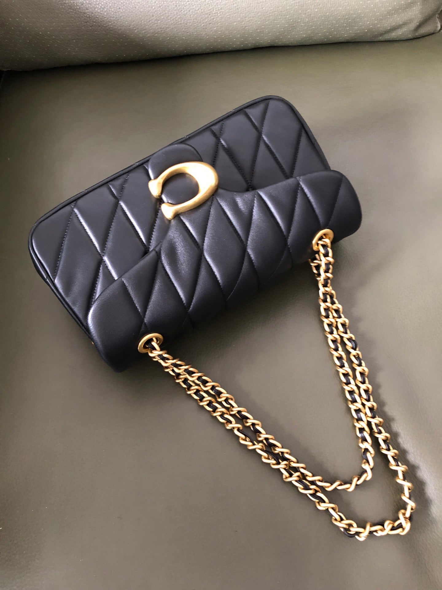 Authentic Co*ch
Tabb* Shoulder Bag 26 with Quilting